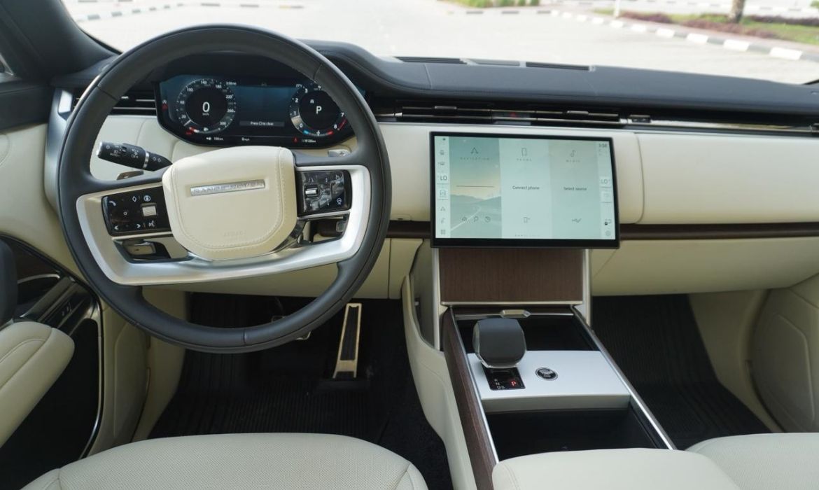 2025 Range Rover Autobiography P530