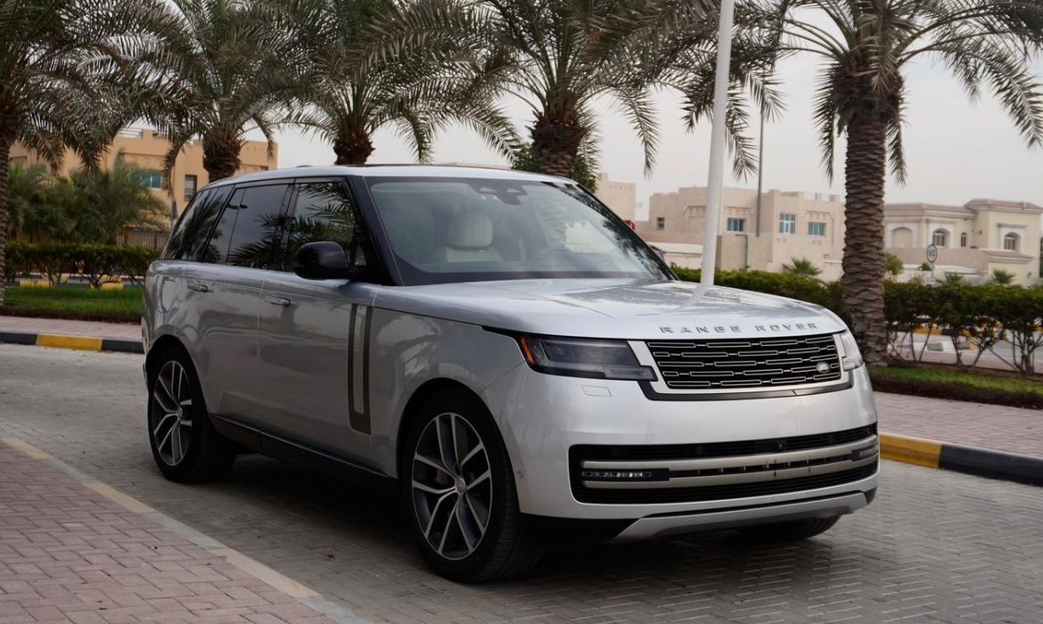 2025 Range Rover Autobiography P530