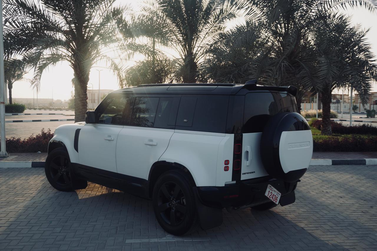 2024 Land Rover Defender P400 V6