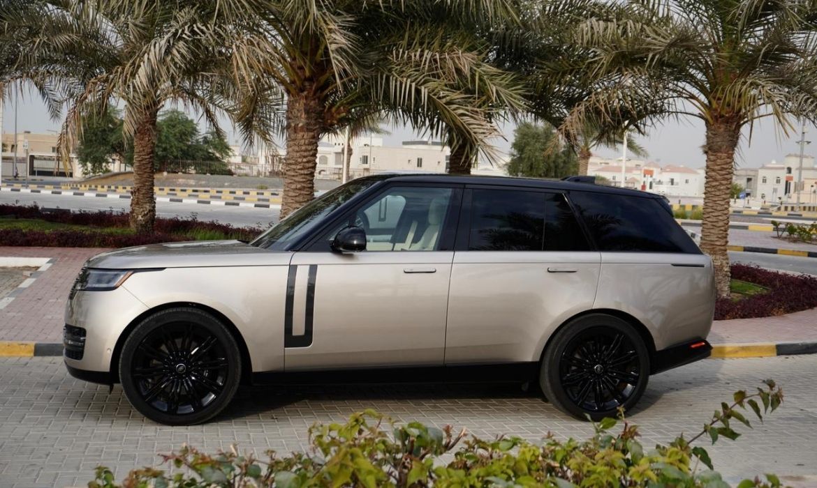 2025 Range Rover Autobiography P530