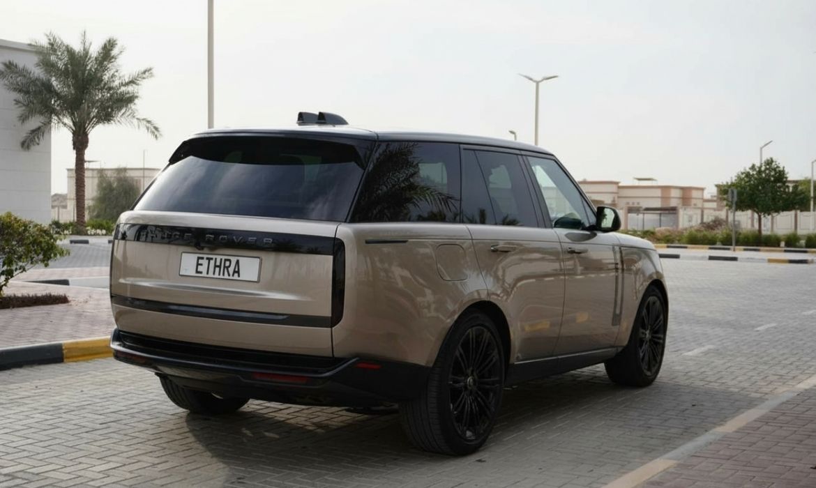 2025 Range Rover Autobiography P530