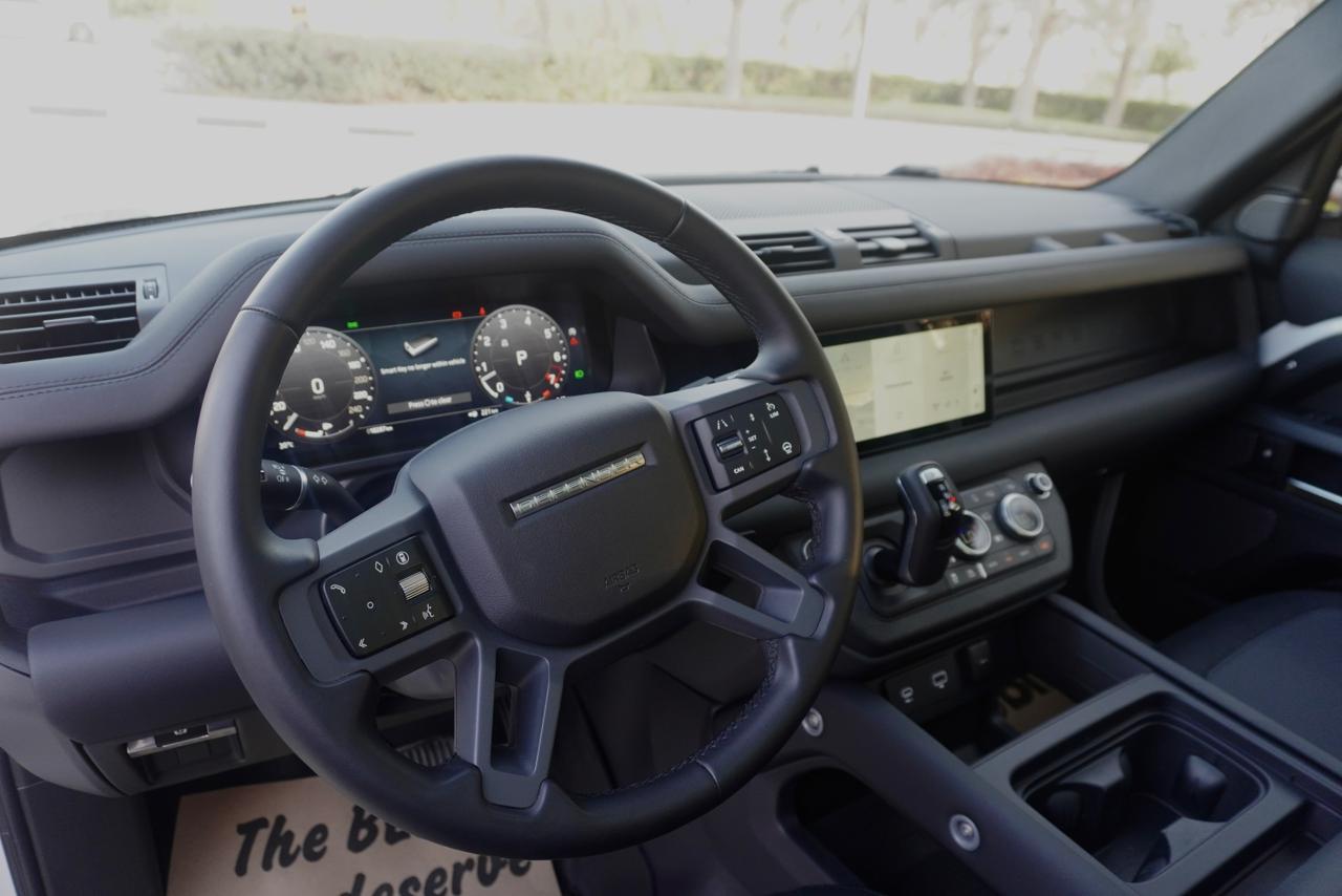 2024 Land Rover Defender P400 V6