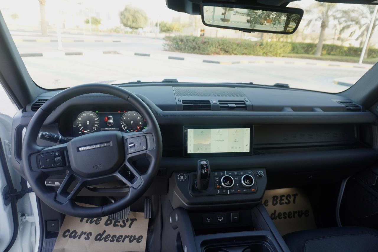 2024 Land Rover Defender P400 V6