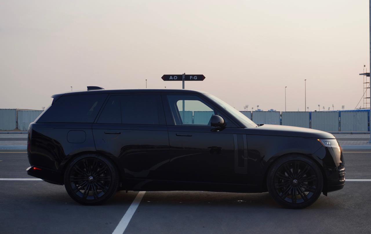 2025 RANGE ROVER P530 V8
