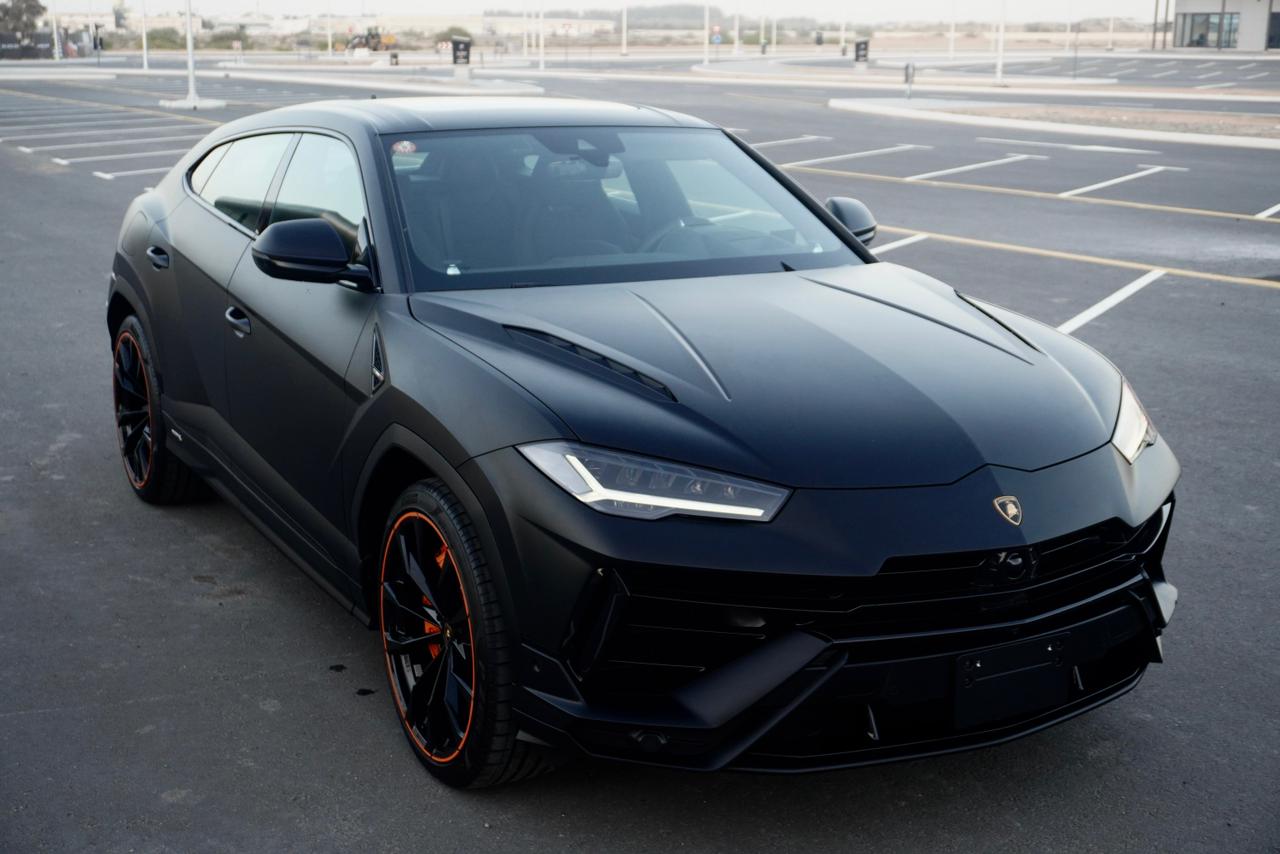 2024 Lamborghini Urus S