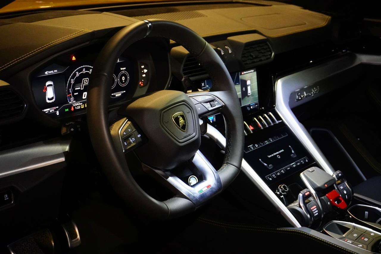 2024 Lamborghini Urus S